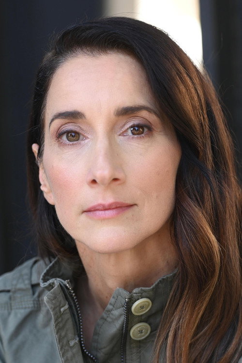 Photo of Leanne Mauro, Acting