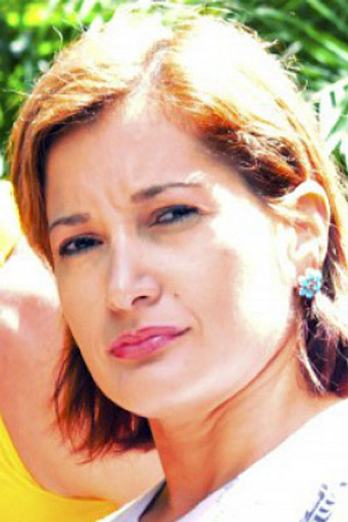 Photo of Aracely Gonzales, Acting