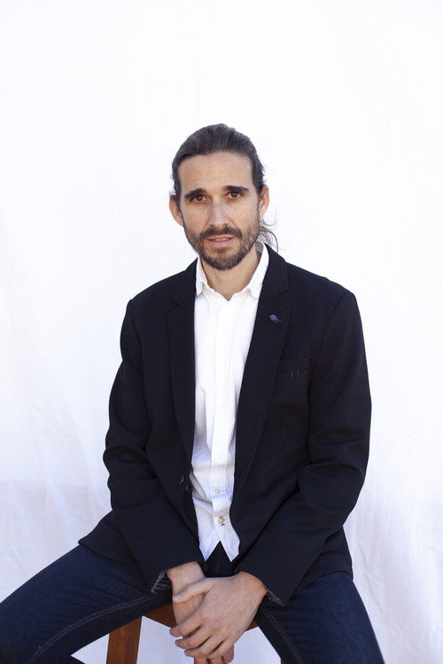 Photo of Gustavo León, Acting