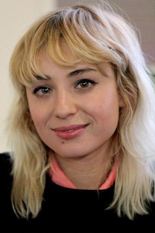 Photo of Miranda Makaroff, Acting