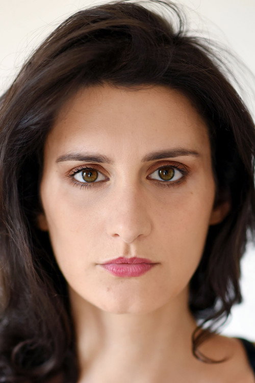 Aurora Peres profile