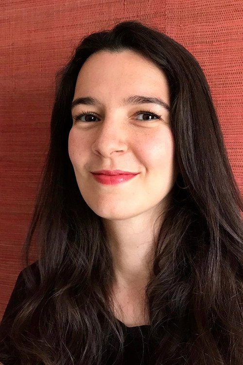 Photo of Sarah Onave, Writing