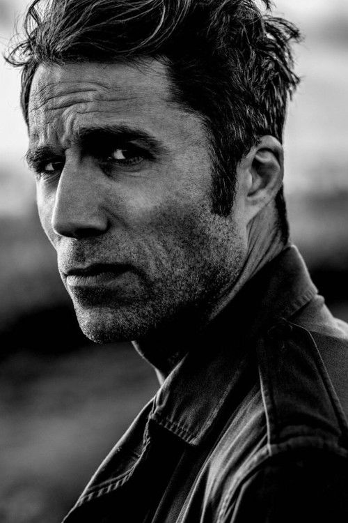 Photo of Roi Miller, Acting