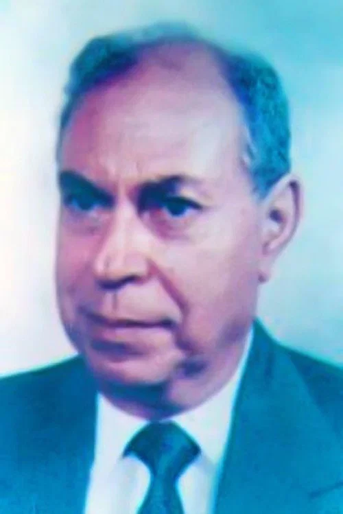 Photo of Ismail Waly Eldeen, Writing