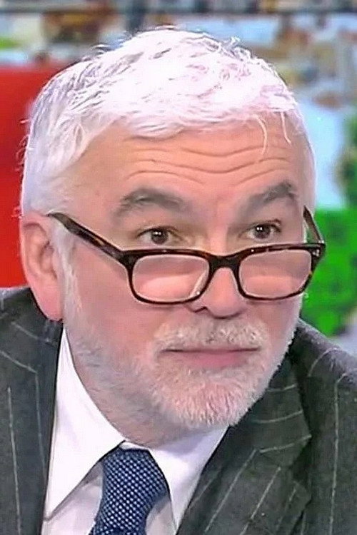 Photo of Pascal Praud, Acting