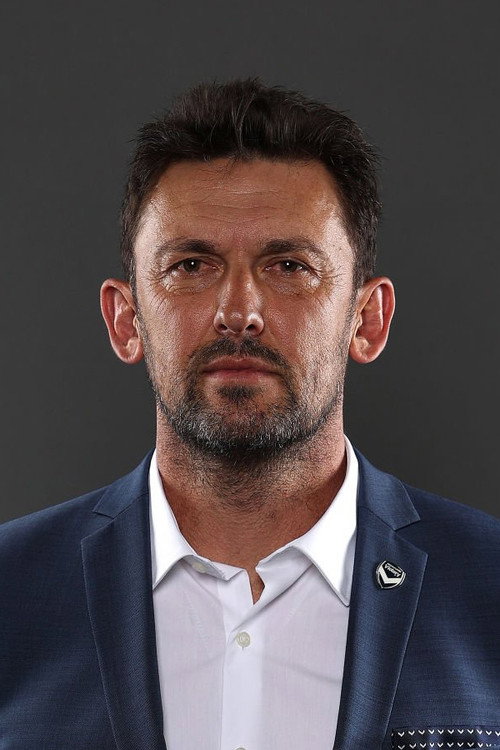 Photo of Tony Popovic, Acting