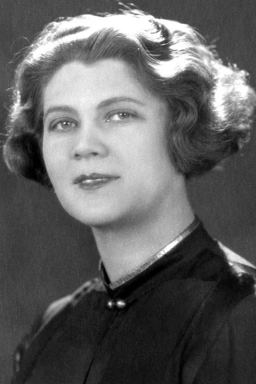 Photo of Anni Mewes, Acting