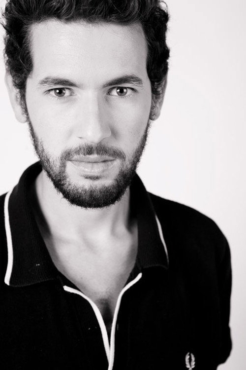 Photo of Toni Vallès, Acting