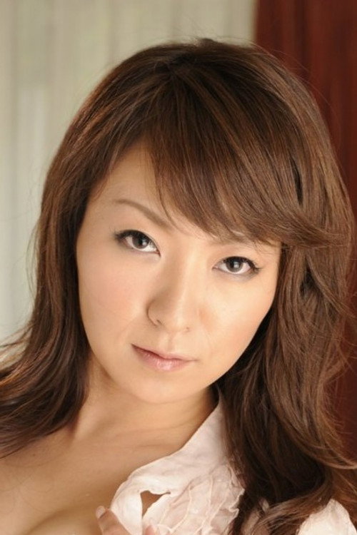 Photo of Erika Hiramatsu, Acting