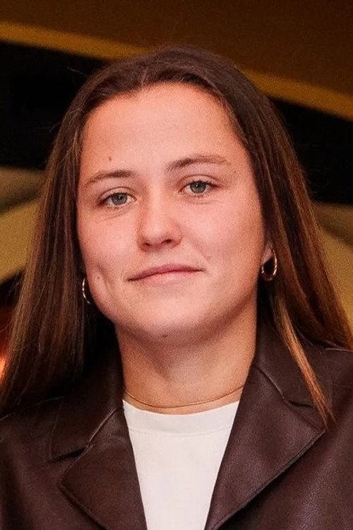 Photo of Clàudia Pina, Acting