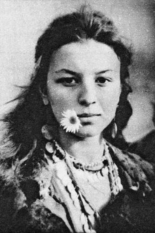 Photo of Nelli Volshaninova, Acting
