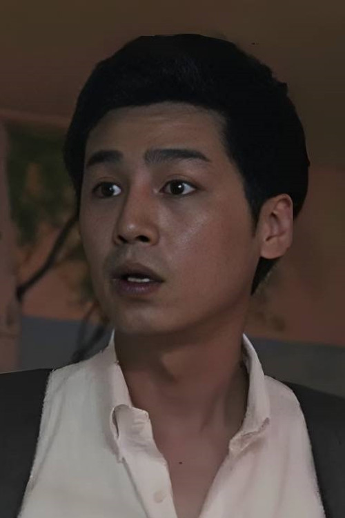 Photo of Son Joon-yeong, Acting