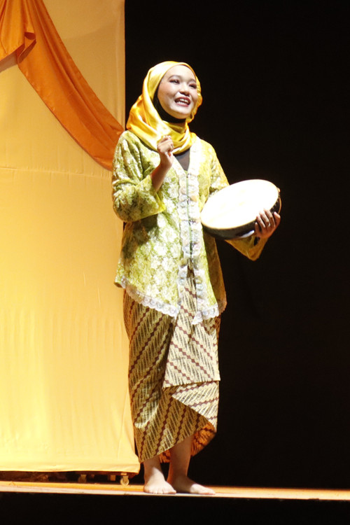 Photo of Nadia Septeriga, Acting