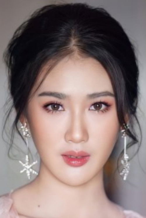 Natsiya Prommart profile