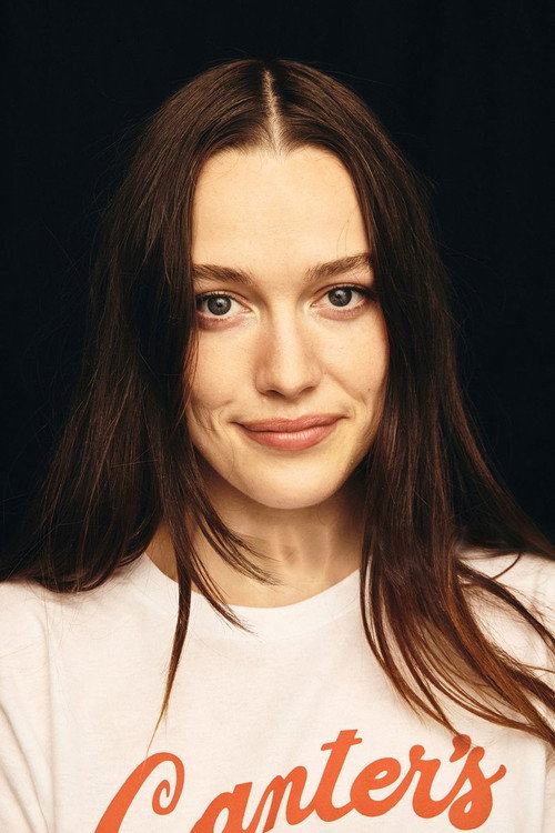 Photo of Victoria Pedretti, Acting