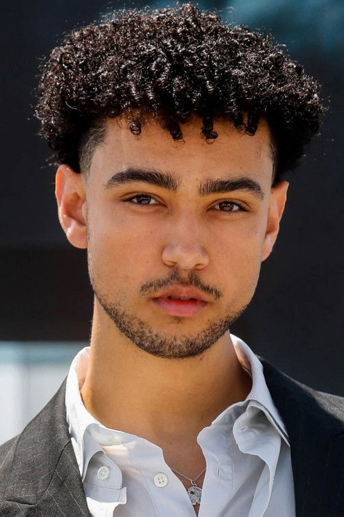 Archie Madekwe profile