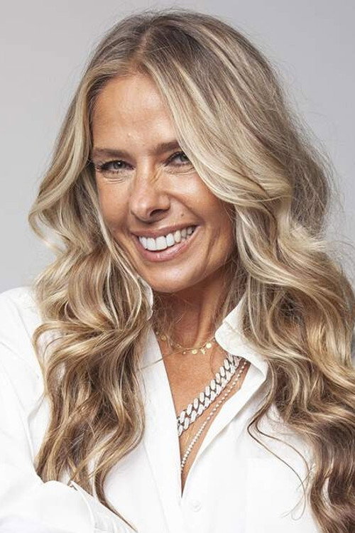 Photo of Adriane Galisteu, Acting