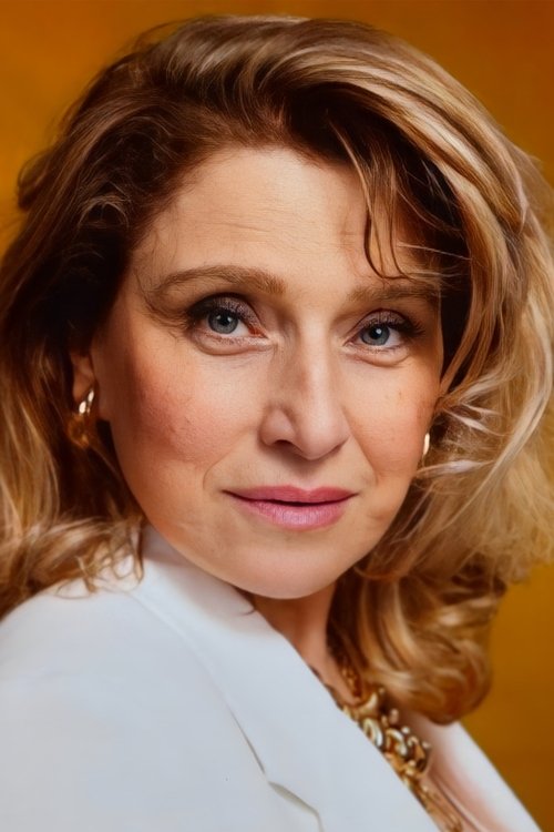 Photo of Liz Larsen, Acting