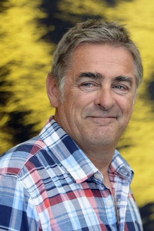 Pascal Plisson profile