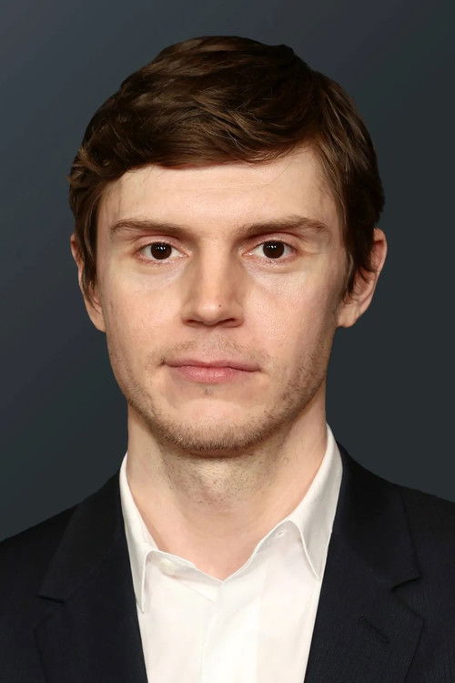 Evan Peters profile