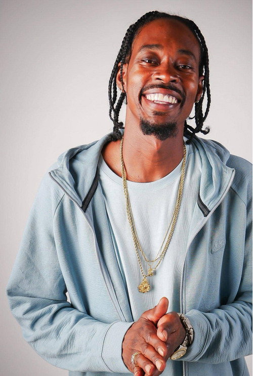 Photo of Aaron Frazier, Acting