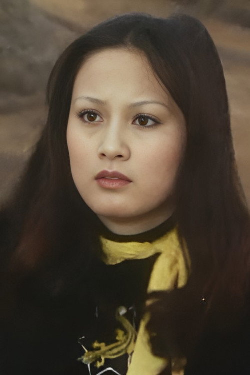 Photo of Hitomi Kozue, Acting