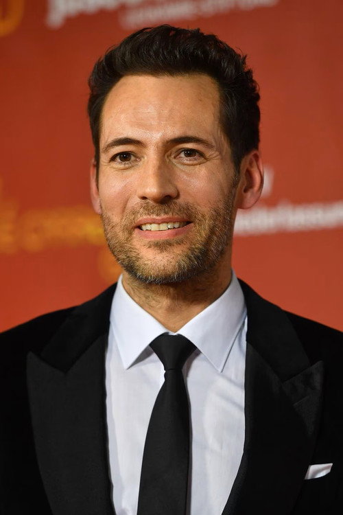 Photo of Alexander Mazza, Acting