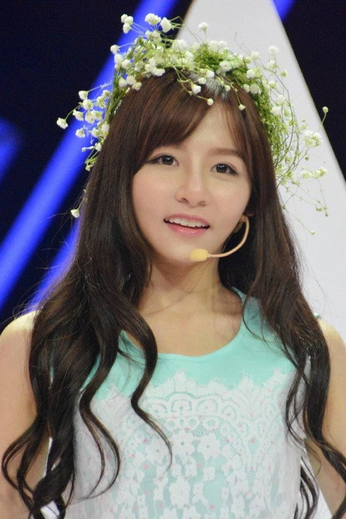 Zeng Yan Fen profile