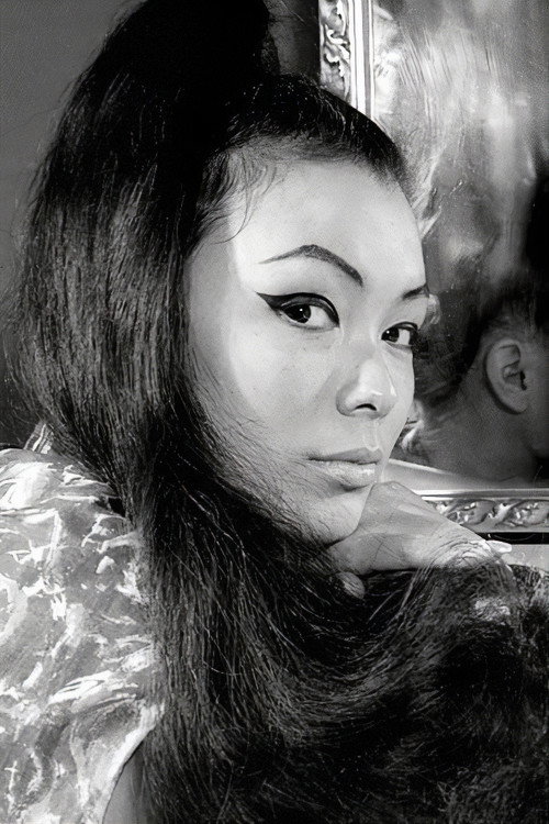 Photo of Seyna Seyn, Acting