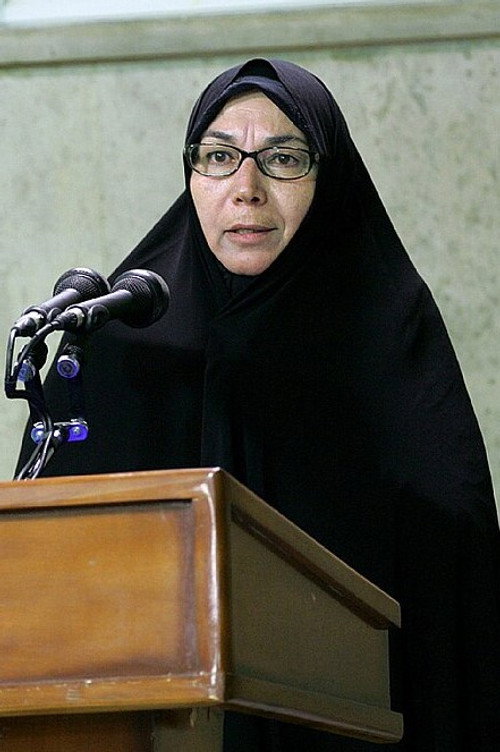 Photo of Parvaneh Massoumi, Acting