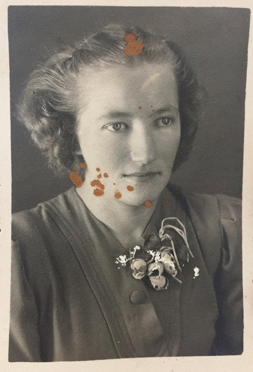Movie poster for My Grandmother: Elizabeth Kudla (2018)