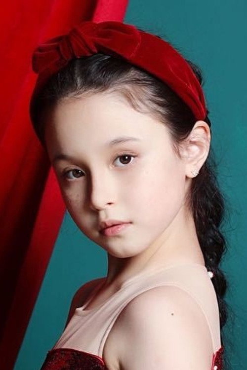 Photo of Reina Kinsman, Acting