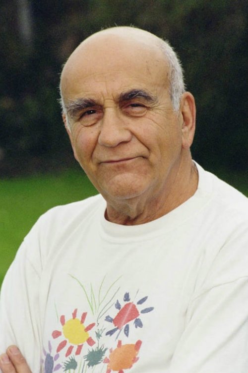 Warren Mitchell profile