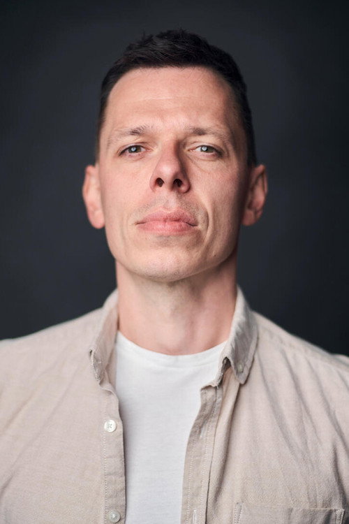 Photo of Lee Comley, Acting