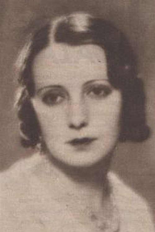 Photo of Julia Pachelo, Acting