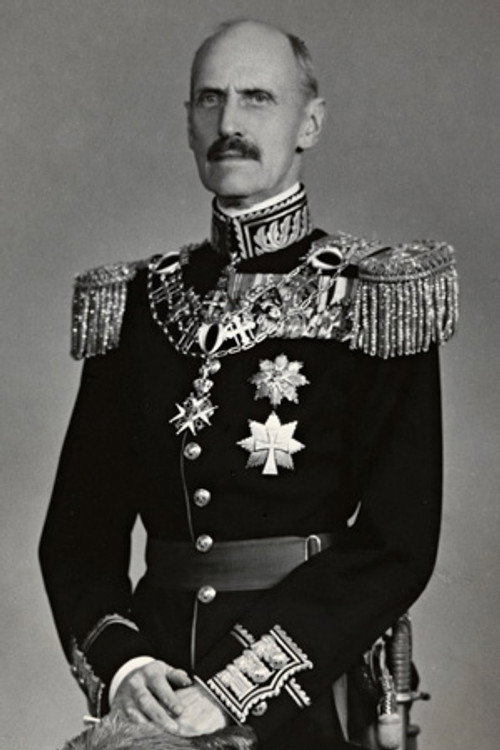 Photo of King Haakon VII, Acting