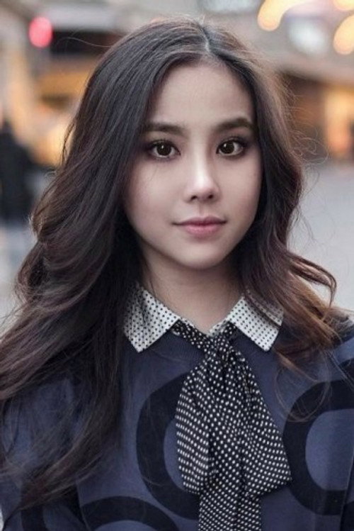 Photo of Agatha Chelsea, Acting