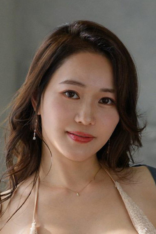 Photo of Marina Momono, Acting
