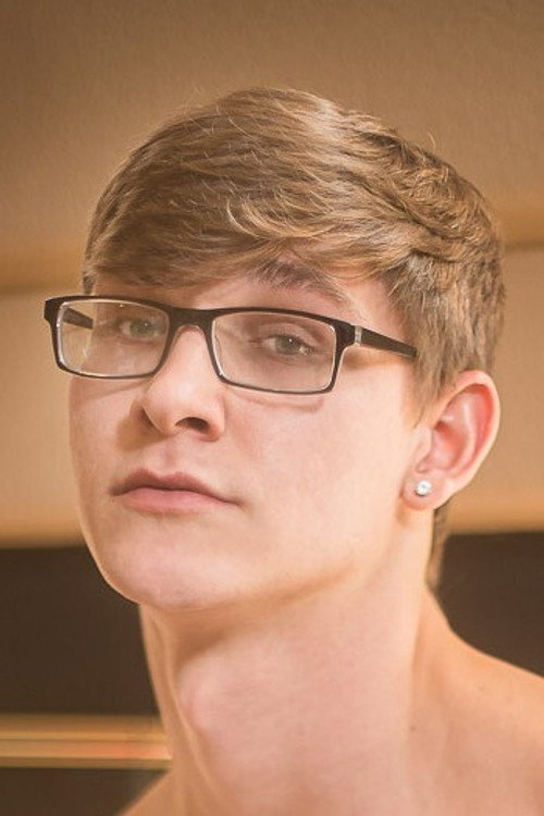 Photo of Chris Peyton, Acting