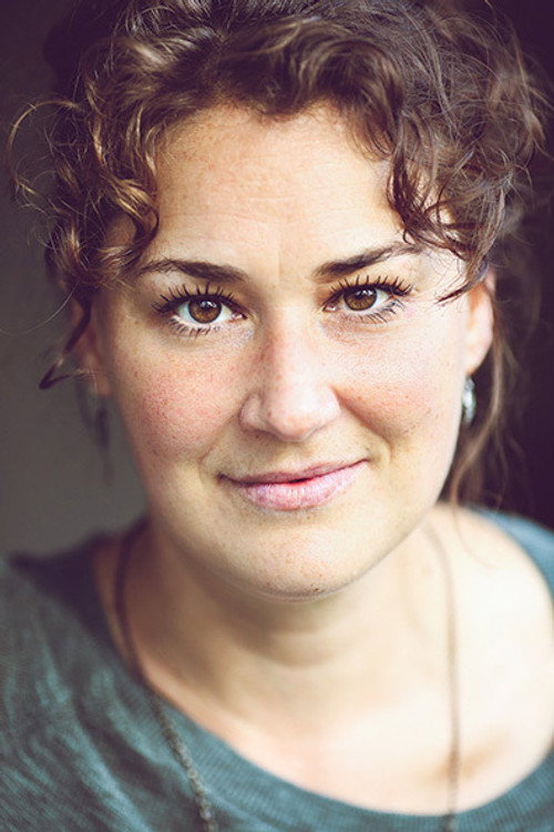 Photo of Élisabeth Sirois, Acting