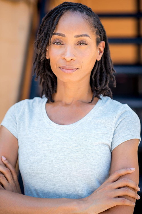 Photo of Amanda Manez, Acting