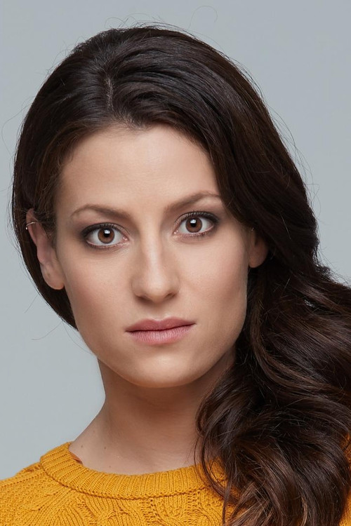 Anna Sisa Horváth profile