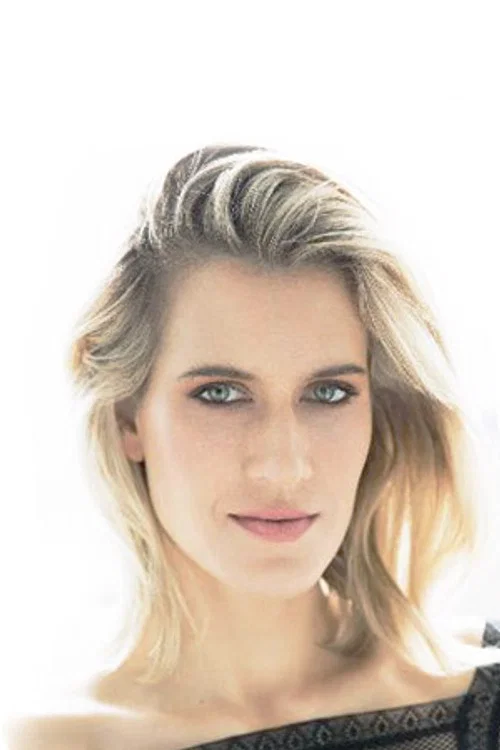 Photo of Alison Wandzura, Acting
