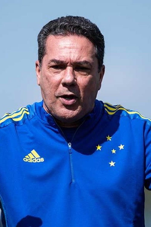 Photo of Vanderlei Luxemburgo, Acting