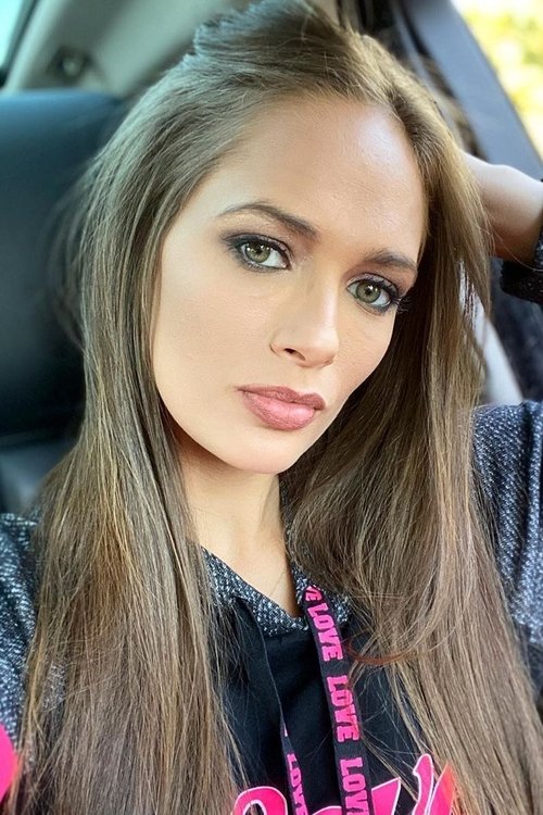 Photo of Jessica Dykstra, Acting