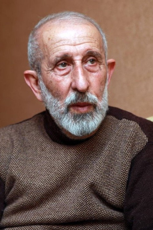 Photo of Jamal Yusifzadeh, Writing