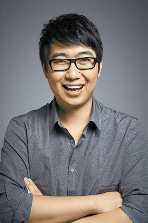 Photo of Kennedy Xu, Writing