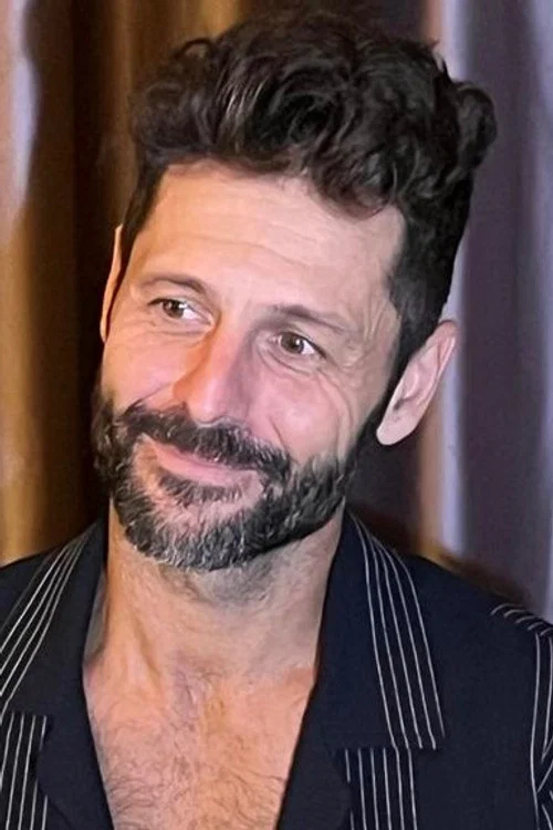 Photo of Jorge González, Acting