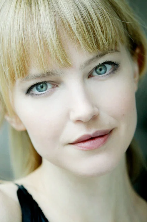 Photo of Janicke Askevold, Acting
