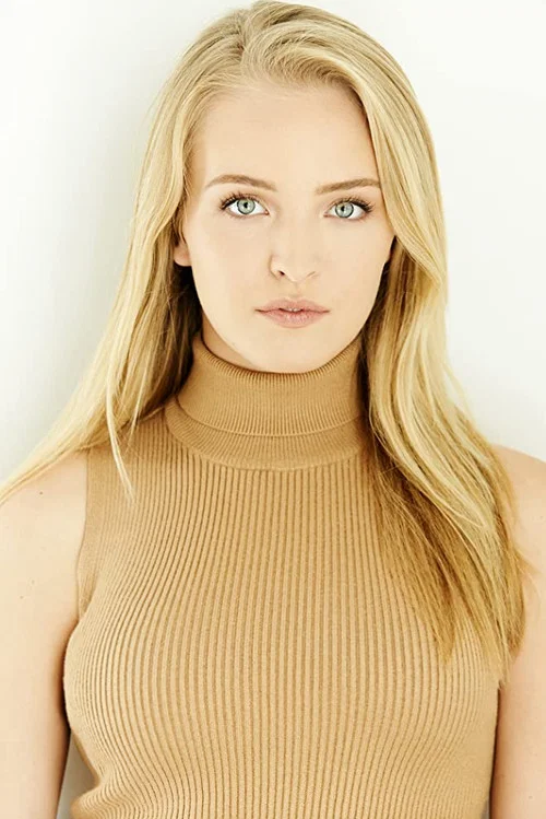 Photo of Kira Murphy, Acting